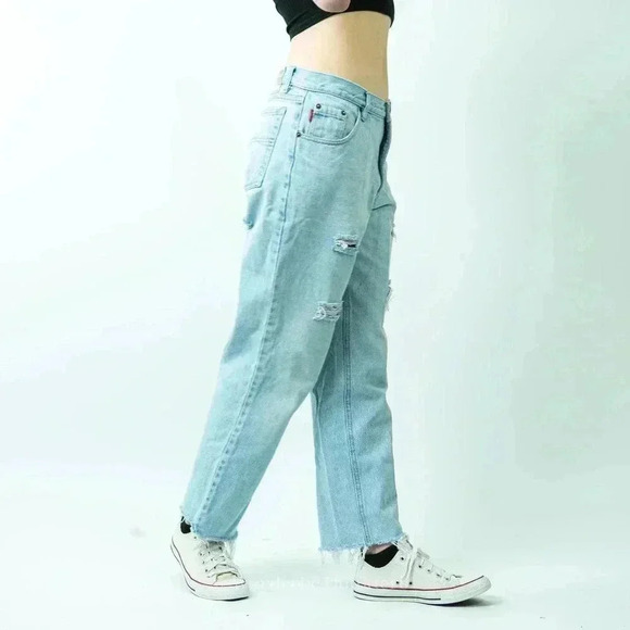 Vintage 90's Bugle Boy Gold Crest Mom Jeans - 33x30 - Picture 2 of 15